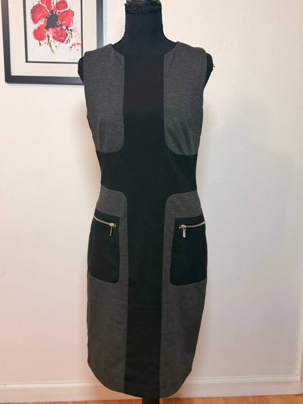 Sharagano Colorblock Sheath Dress Sleeveless Zip Pocket Modern Office Sz 4